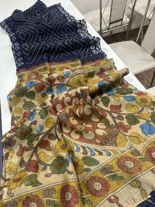 Saree numérique en lin imprimé Kalamkari avec pompons fantaisie Bandhani Pallu et chemisier assorti pour les styles ethniques et de fête - Product Image 4