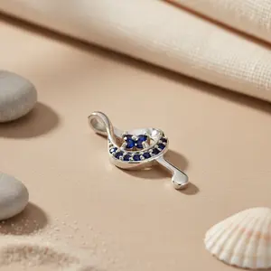 Pendentif en argent 925 en forme de clé de sol avec saphirs bleus, bijoux religieux de musique en or rose, charme plaqué rhodium, motif numérique - Product Image 1