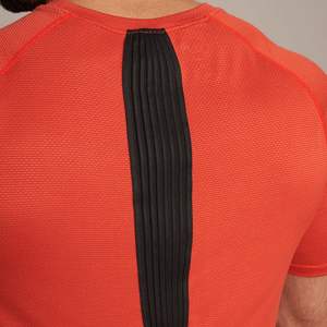 Camiseta Deportiva para Hombre Golds Gym, Color Naranja, Corte Regular, Transpirable, de Secado Rápido, con Logotipo Personalizado, Cuello Redondo, Tejido Jersey - Product Image 5