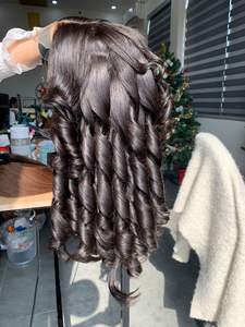 Paquets de cheveux vietnamiens vierges bouclés super doublement avec fermeture à lacet HD Ensemble de cheveux de qualité VI en matière première - Product Image 2