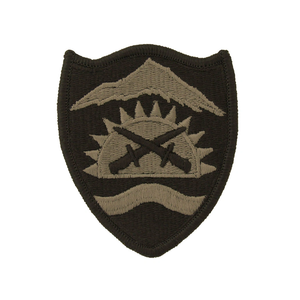 แผ่นปะติดรีดติดแบบลดราคาสำหรับหน่วยรักษาความปลอดภัยในมหาวิทยาลัย ป้ายผ้าปักลาย ป้ายผ้าสักหลาดสำหรับเครื่องแบบ สำหรับเจ้าหน้าที่รักษาความปลอดภัย - Product Image 2