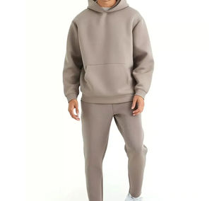 Ropa de invierno Venta caliente Hombres Jersey Chándal Calidad superior Transpirable Último chándal con logotipo personalizado - Product Image 1