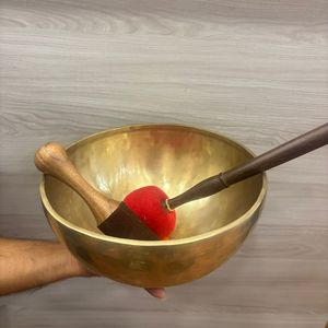 Práctica diaria Tazón de sonido de metal de tigre Hecho a mano Precisión Bronce Artesanía Chakra Tema Budismo Alineación Premium Tradicional - Product Image 1