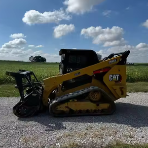 Caterpillar 289D3 d'occasion 2022 avec 2022 Cat HM215 Tête de paillis Cat Skid Steer Loader - Product Image 1