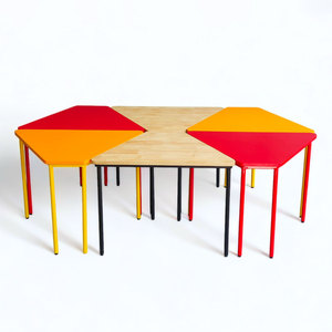 Mesa Trapezoidal Moderna de 6 Piezas con Tablero de Madera y Patas de Hierro (KGD036) - Product Image 3