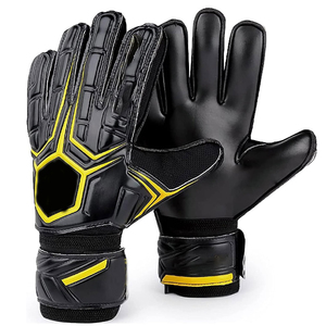 Vêtements pour jeunes et adultes Meilleur fournisseur Produit premium Vêtements de sport en cuir PU Gants de gardien de but de football PAR AMAZING INDUSTRIES - Product Image 3