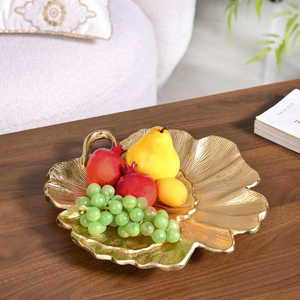 Plateau à fruits en métal doré de luxe en forme de feuille de ginkgo, plat de service décoratif pour la maison, le salon et la décoration de mariage - Product Image 1
