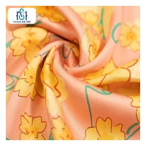 Tejido personalizado 5D Floral Impresión digital Chalis Viscosa Rayón Impresión Satén Fábrica de tela para ropa - Product Image 4