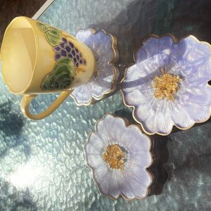 Posavasos de resina floral Juego de posavasos de Arte de resina epoxi y ágata azul único para amantes del té - Product Image 1