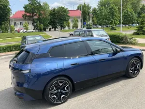 2023 B M mW i.x M.60 I 120 I แร็คหลังคาโลหะอัตโนมัติพร้อมเบาะหนังคุณสมบัติระดับพรีเมียมของแบตเตอรี่ลิเธียม - Product Image 5