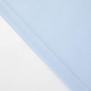 Camiseta informal con cuello redondo de verano con logotipo personalizado, 100% algodón liso, color azul cielo, Jersey de punto de corte regular ODM, camiseta en blanco - Product Image 4