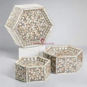 Base para Pastel de Nácar, Exhibición de Postres, Hecha a Mano en Vietnam - Product Image 1