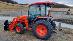 Tracteur à roues de 65 CV 4x4 de qualité supérieure avec moteur et boîte de vitesses à vendre - Product Image 3
