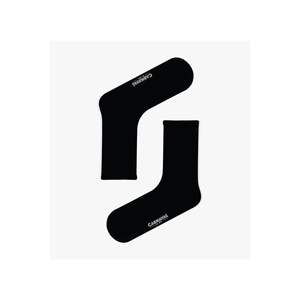 Chaussettes de sport unisexes noires en tissage avec un design uni sans motif - Product Image 1