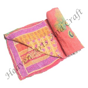 Couverture en coton vintage Kantha indienne réversible, cousue à la main, lourde, couverture en sari ancien, patchwork, lourde, 3 à 5 couches, couverture Kantha - Product Image 2