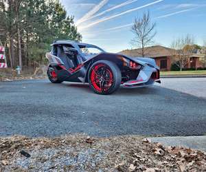 Polaris Slingshot GT 2024 - Product Image 1