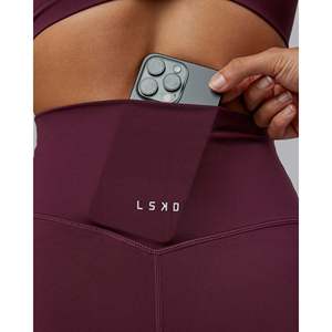 Leggings Elixir Ultra High-Rise de Cintura Alta y Longitud Completa - Color Cherry Lacquer XXS, Transpirables, de Spandex y Nailon, para Deporte - Product Image 3