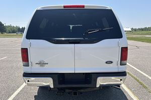 Ford F-250 Super Duty Lariat 4x4 2014 en excellent état, prêt à être expédié - Product Image 6