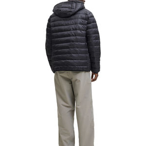 Veste matelassée pour homme anti-rides, qualité supérieure, vêtements décontractés, dernières tendances, vente chaude, veste matelassée pour homme avec logo/couleur personnalisés - Product Image 3