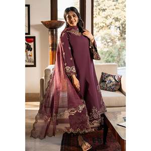 Ensemble élégant IZEL 3 pièces : chemise brodée, dupatta brodé Khaadi et pantalon respirant - BIC-4504 - Product Image 2