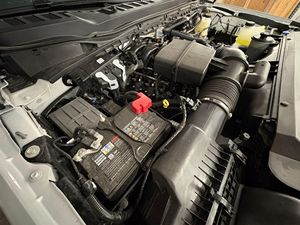Ford F-250 Super Duty XLT Tremor 4x4 2026 Usada en Excelentes Condiciones, 3k Millas, Propiedad de Colorado, Motor Godzilla V8 de 7.3 Litros, Mayormente sin Modificaciones - Product Image 6