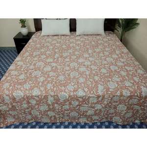 Couette Kantha en coton de luxe faite à la main King-Queen Size Motif rouge élégant Confort inégalé Lavable Literie chaude Maison Hôtels - Product Image 1