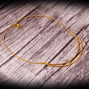 Collar Chapado en Oro de 18k para Uso Diario con Colgante de Barra Curva y Cadena Delgada, Joyería Minimalista de Moda para Mujer - Product Image 2