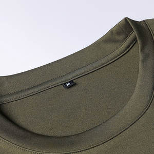 T-shirt tricoté en polyester/coton à ourlet incurvé pour hommes Streetwear décontracté à séchage rapide et respirant pour le fitness et le quotidien - Product Image 3