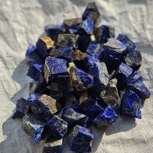 Materia prima natural Lapislázuli 20-35mm Cristal natural en bruto Piezas talladas Piedra preciosa azul Feng Shui Cristal Curación a granel - Product Image 2