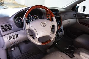 Toyota Sienna XLE Limited AWD 2004 en Buen Estado - Product Image 3