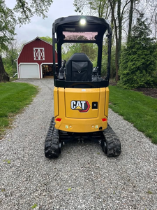 Miniexcavadora CAT 301.7 CR, Excavadora Pequeña Hidráulica Compacta de Orugas para Obras de Construcción y Jardinería - Product Image 6