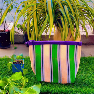 Sac fourre-tout de plage de voyage à rayures personnalisées sac à provisions de toilette cosmétique en nylon recyclé écologique et réutilisable avec fermeture éclair et logo - Product Image 1