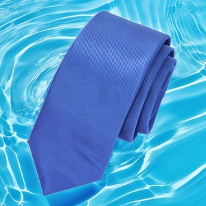 เนคไทแฟชั่นเข้ารูปลายทางสีน้ำเงิน - Product Image 1