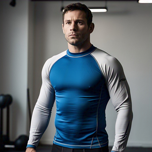 Camisa de protección contra sarpullidos de compresión atlética personalizada para hombre, manga larga, cuello redondo, ligera, 100% poliéster, transpirable y Anti-UV - Product Image 1