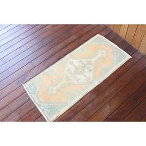 Alfombra Turca de Lana de 15x3.2 pies, Diseño de Plantas y Árboles Azules en Patchwork, Respaldo de Látex Ecológico, Estilo Tradicional - Product Image 2