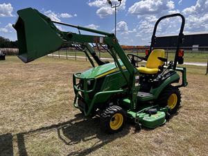 Tractores Agrícolas Diésel John Deere 4052M Usados de Alta Calidad, 4x4, con Precio Competitivo, Tamaño Compacto, Motor de Bomba 2WD como Núcleo - Product Image 2