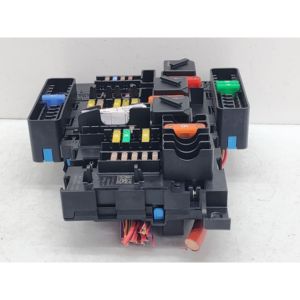<b>MINI</b> Cooper <b>FUSE</b> HOLDER CONTROL UNIT Series 9360501 B48A20A Petrol 1998 (17>) - Product Image 5