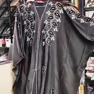 เสื้อผ้ามุสลิมแบบดั้งเดิมของผู้หญิงที่สุภาพเรียบร้อยแบบอิสลามชุดคาฟตันอาบายาสไตล์ดูไบที่สวยงาม - Product Image 3