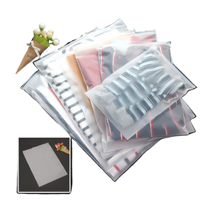 Bolsa de plástico personalizada, bolsas de polietileno con logotipo impreso personalizado, camiseta con cremallera Ziplock, bolsa de plástico para embalaje para ropa, el mejor precio - Product Image 6