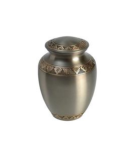 Golden Finished Brass <b>Pet</b> Cremation <b>Urn</b> Paw Print Design Best Selling Cremation <b>Pet</b> <b>Urn</b> for Burial Ashes - Product Image 6