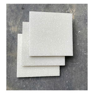 กระเบื้องหินพื้นผิวทรายสีขาวขุ่นสำหรับตกแต่งผนังห้องน้ำราคาถูกโรงงานในเวียดนาม - Product Image 1