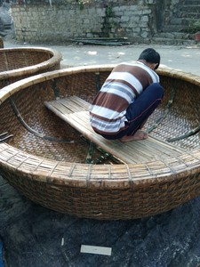 Coracle de bambú redondo tejido/Mini barco de pesca de Vietnam/Coracle de bambú-Thuyen Thung Vietnam para exportar - Product Image 4
