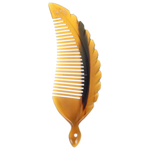 Peigne en corne de buffle élégant pour cheveux Peigne en corne Extension de cheveux Couleur pleine corne naturelle pour cheveux avec la meilleure qualité par RF Crafts - Product Image 1