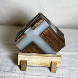 Résine époxy authentique avec dessous de verre en bois pour gobelet de service en verre, tapis de dessous de verre et verre à boire royal, résine précieuse - Product Image 1