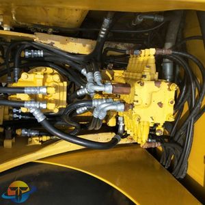 รถขุดโคมัตสึ PC60-7 เครื่องจักรก่อสร้างมือสอง สภาพดี ราคาสมเหตุสมผล - Product Image 1