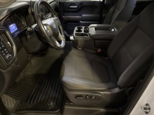 Chevrolet Silverado 1500 d'occasion propre 2020 - Product Image 6