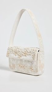 Sac à main carré léger en perles de rocaille brodées à la main, avec couleur et logo personnalisés pour les décorations de cadeaux - Product Image 6