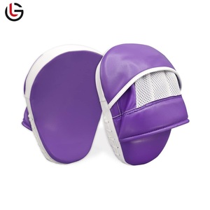 2025 Nuevo diseño Focus Pads Mitones Diseño único Impreso Punzonado Kickboxing Mitones para entrenamiento de boxeo - Product Image 4