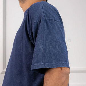 T-shirt délavé à l'acide pour homme, style streetwear moderne, tissu doux, tenue urbaine tendance, confortable pour le quotidien - Product Image 3
