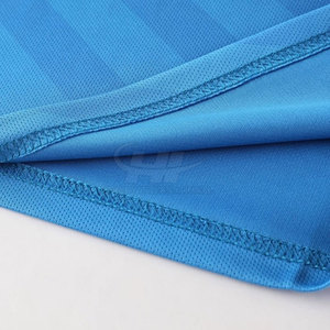 Maillot de supporter de football confortable en tissu doux, manches courtes, 100 % polyester, écologique, personnalisable pour homme, pour le soutien quotidien des supporters - Product Image 5